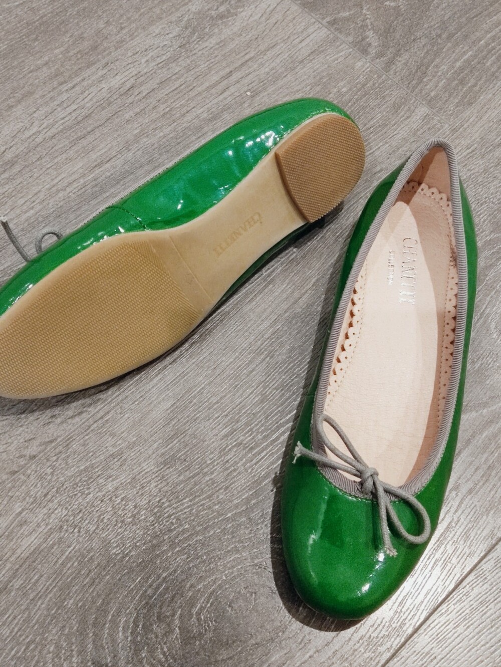 Green Ballet Flats - Picture 3 of 4